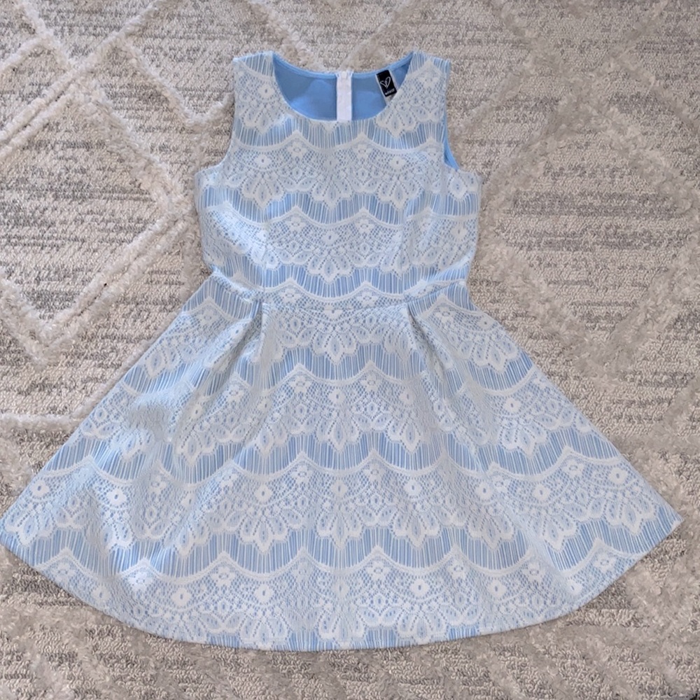Lace dress